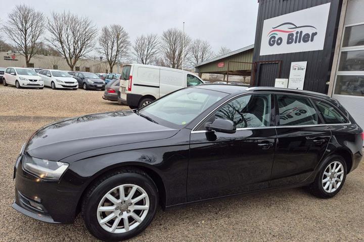 Grøn Audi A4 fra 2013