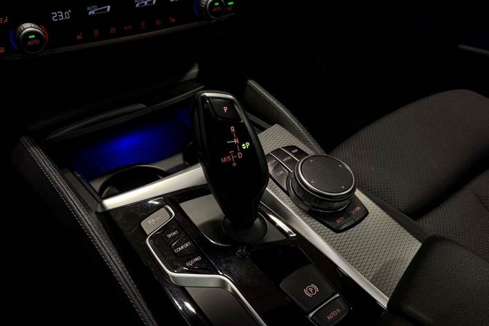 Sort BMW 520d fra 2018