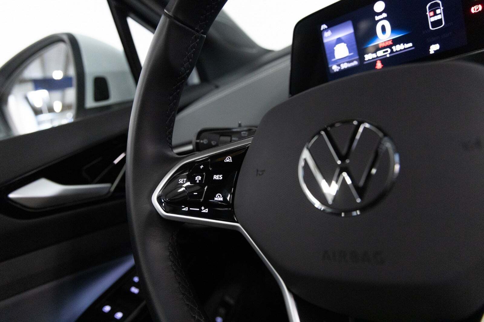 Hvid VW ID.4 fra 2025