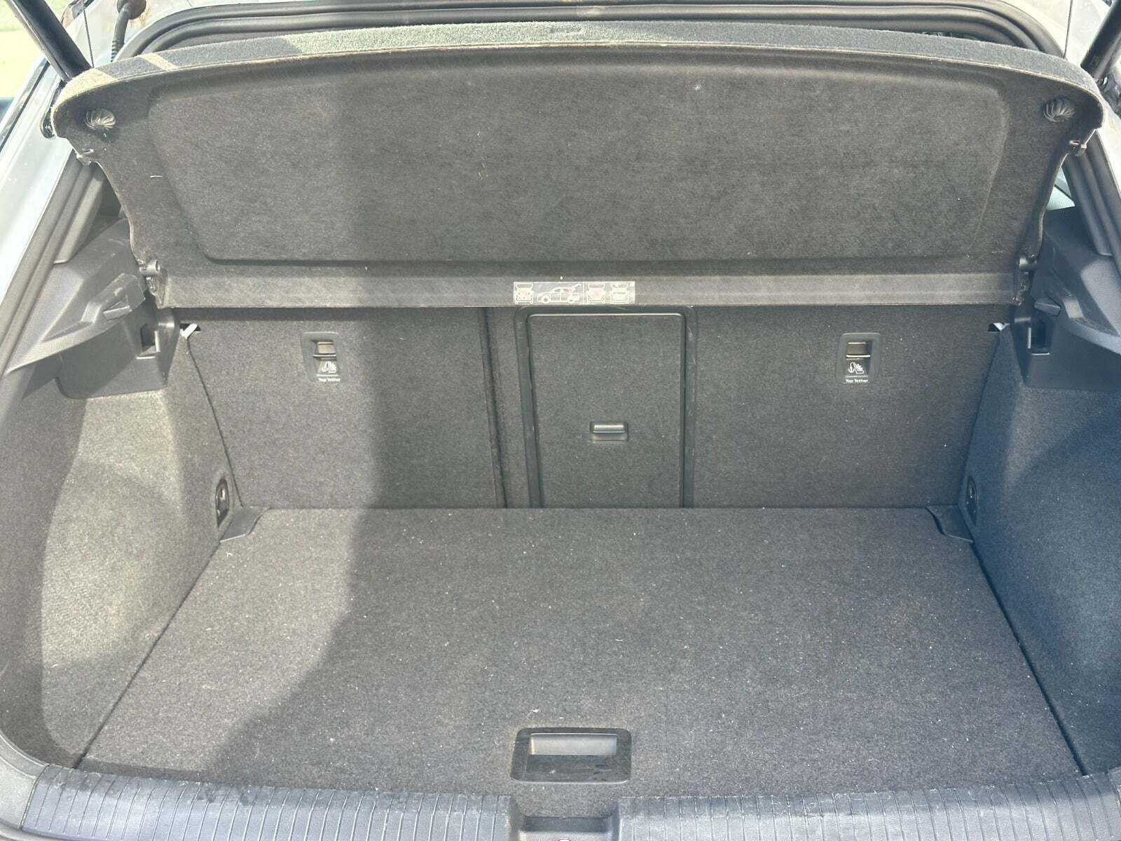 Sort VW T-Roc fra 2021