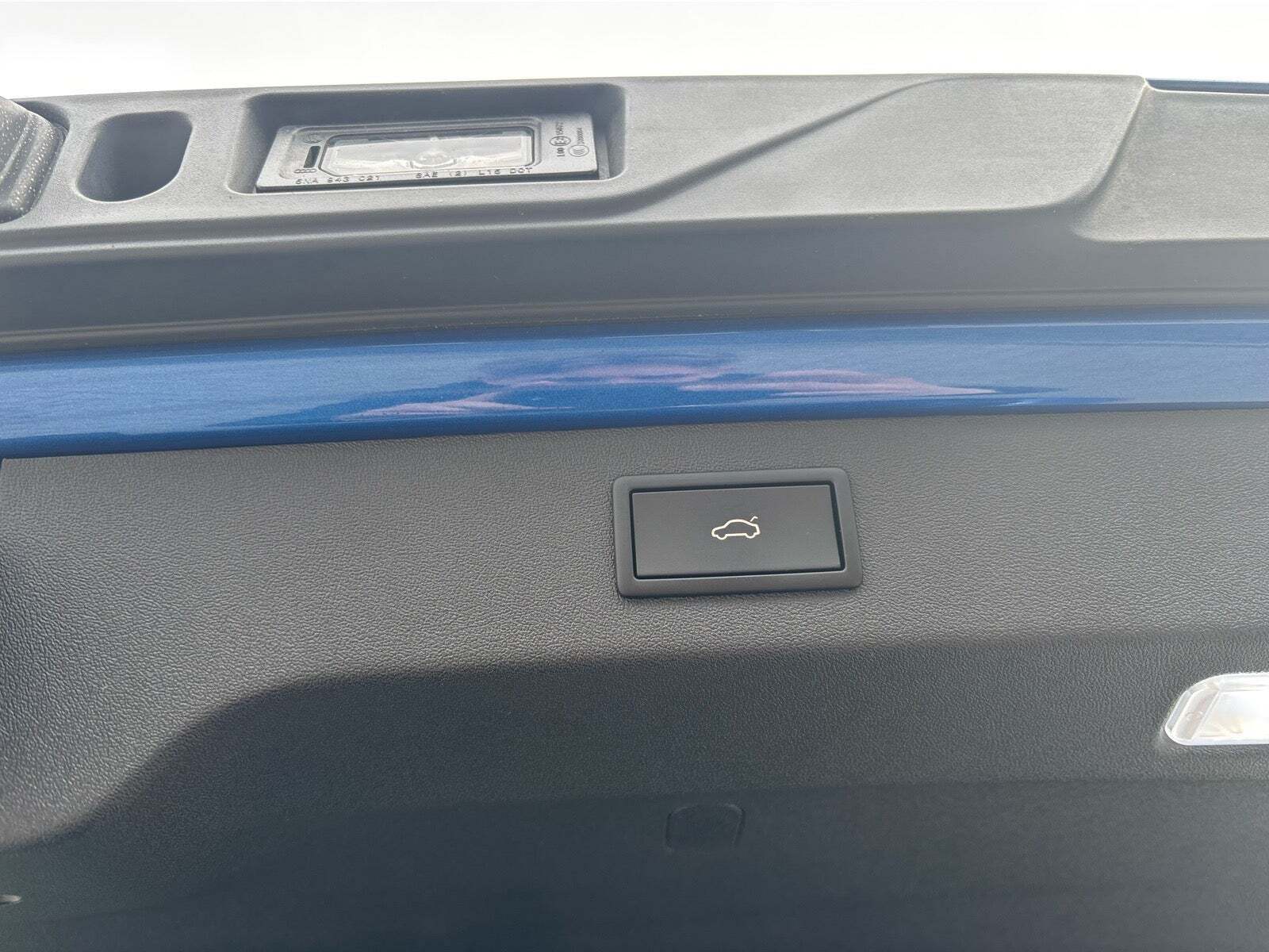 Blå Skoda Enyaq fra 2025