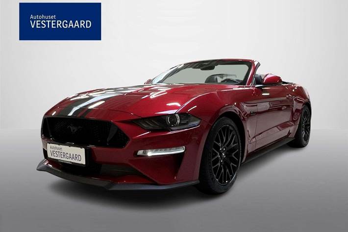 Rød Ford Mustang fra 2022