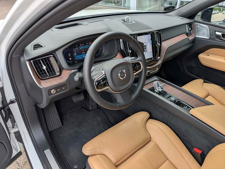 Volvo XC60 2,0 T8 ReCharge Ultimate Dark aut. AWD