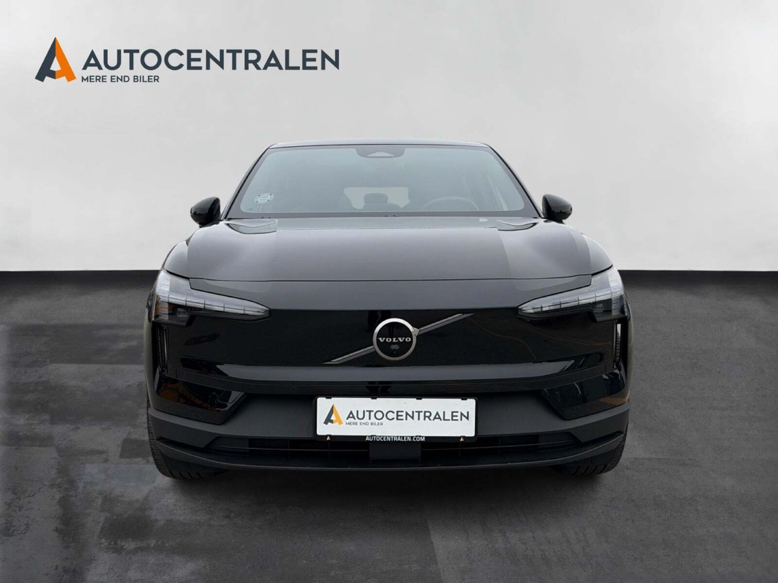 Volvo EX30 Extended Range Ultra