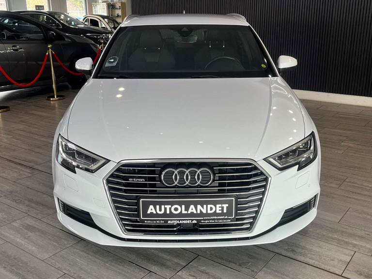 Audi A3 1,4 e-tron S-line Sportback S-tr.