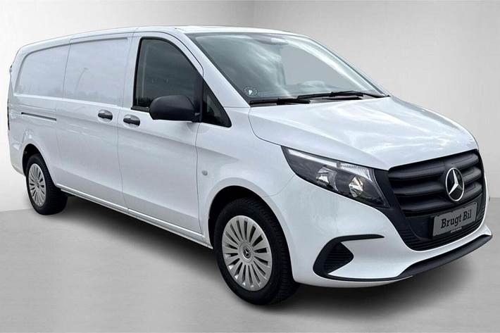 Hvid Mercedes Vito 114 fra 2025
