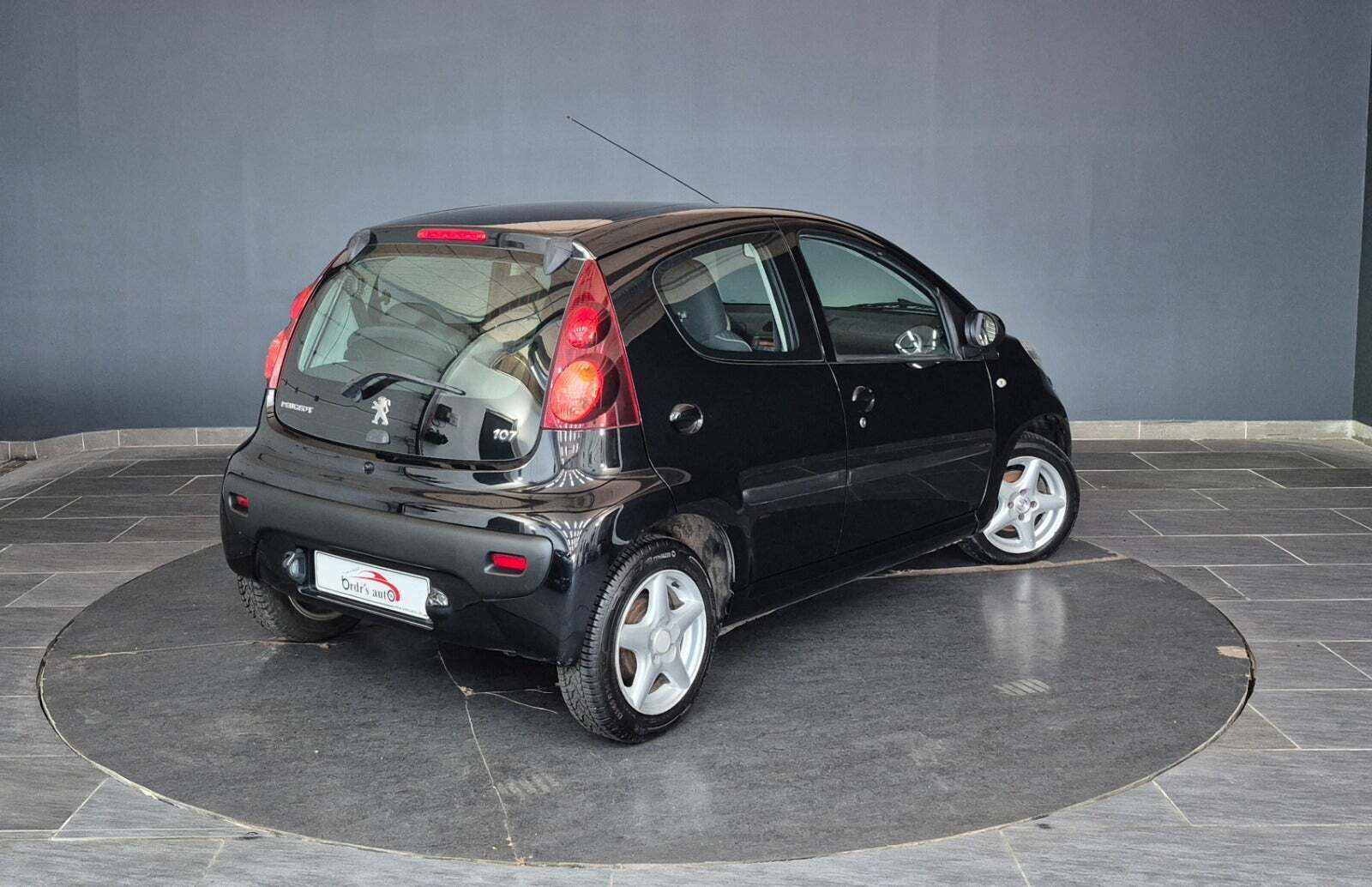 Peugeot 107 1,0 Champion Air