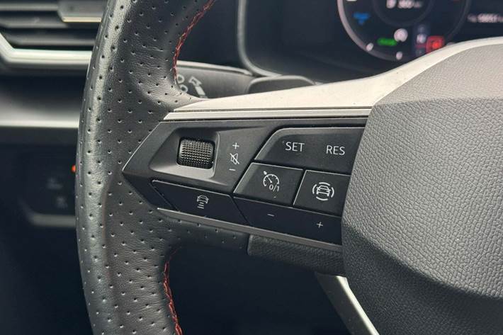 Grå Seat Leon fra 2021