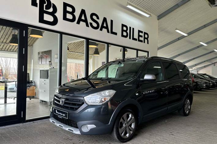 Grå Dacia Lodgy Stepway fra 2016