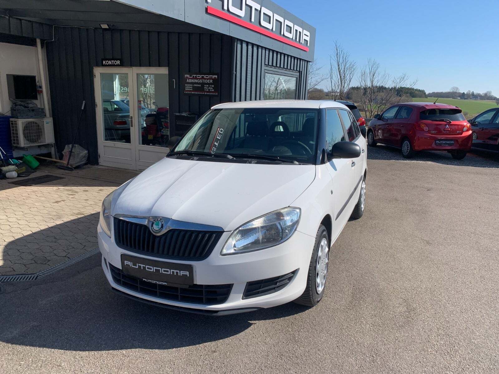 Hvid Skoda Fabia fra 2011