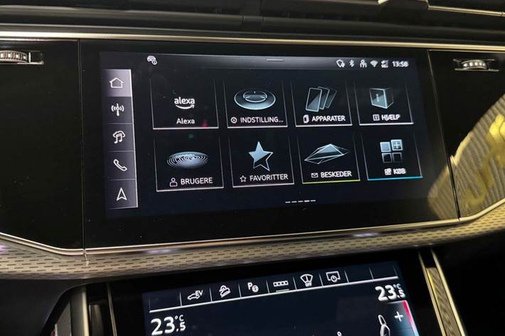 Grå Audi Q7 fra 2026