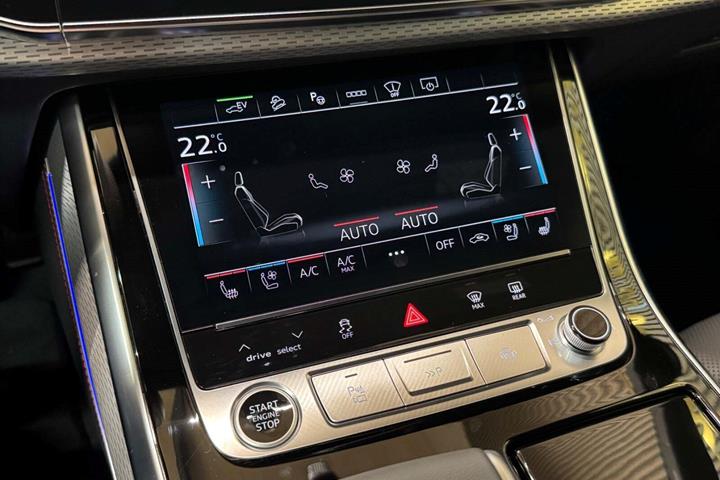 Sort Audi Q7 fra 2026