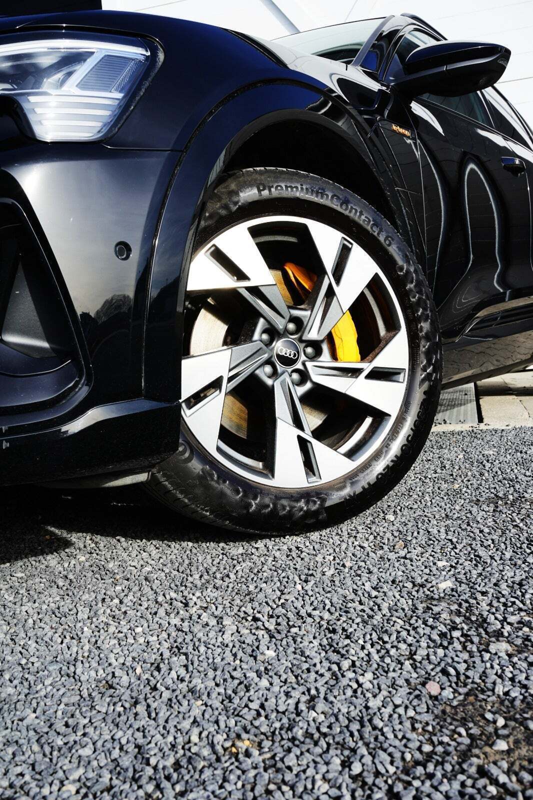 Audi e-tron 55 S-line quattro