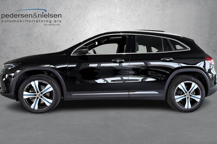 Sort Mercedes EQA 250 fra 2021