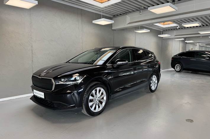 Sort Skoda Enyaq fra 2022