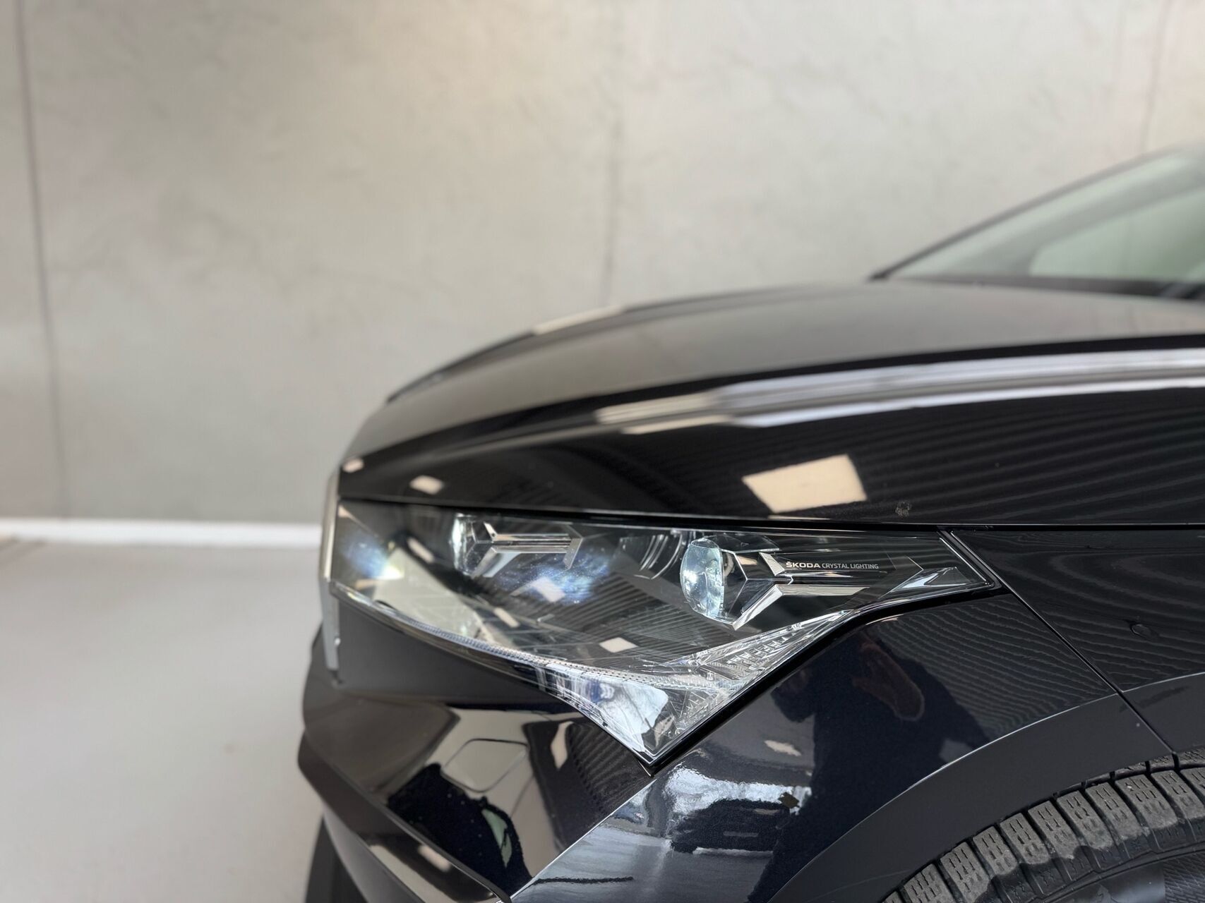 Sort Skoda Enyaq fra 2022