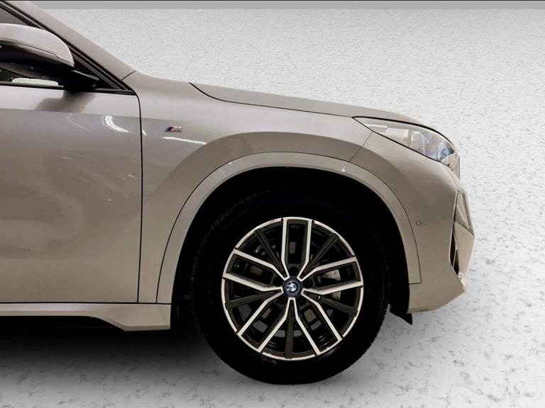 BMW iX1 xDrive30 M-Sport