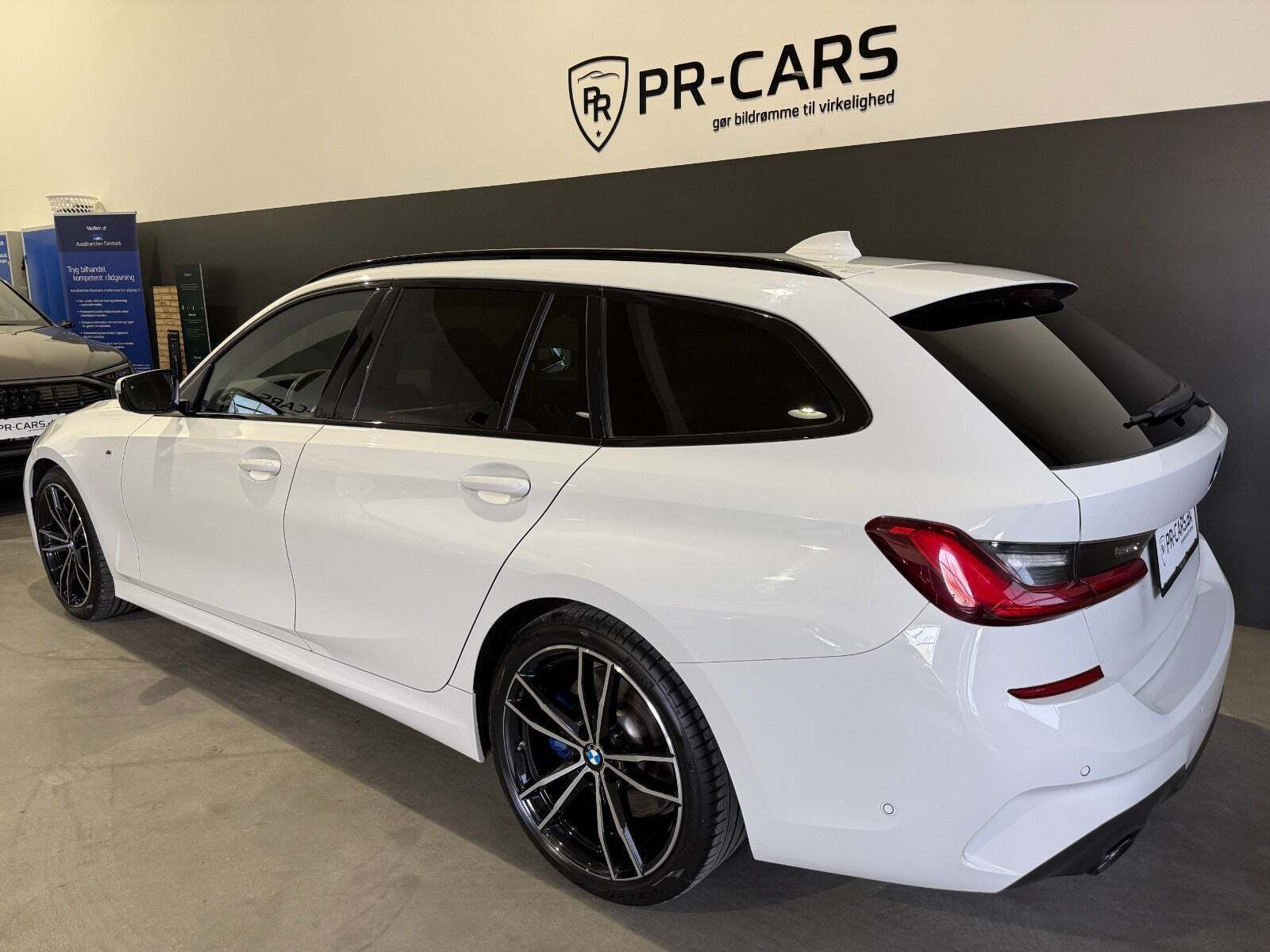 BMW 320d 2,0 Touring M-Sport