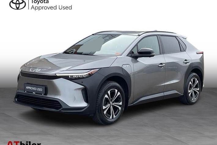 Grå Toyota BZ4X fra 2023