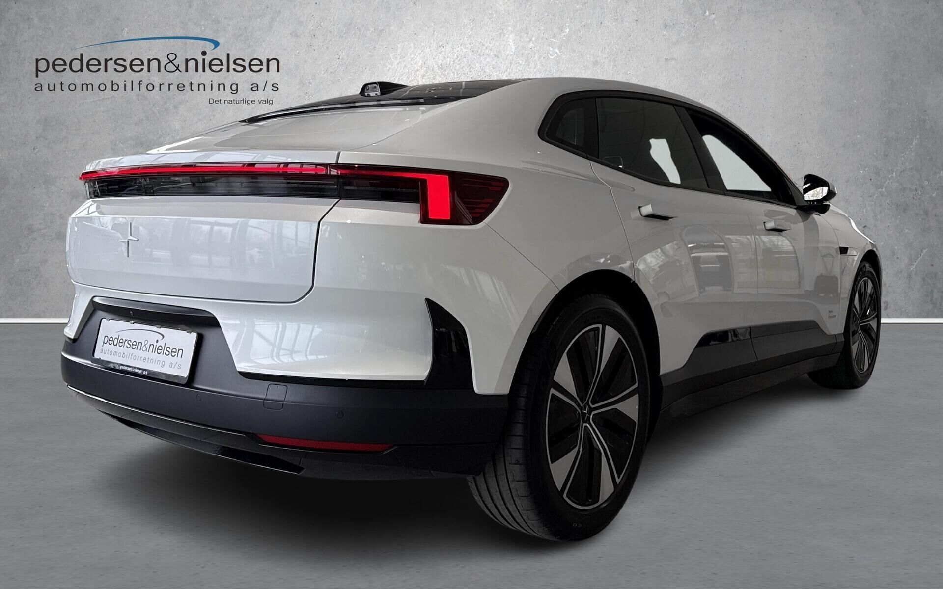 Polestar 4 EL LRSM 272HK 5d Aut.