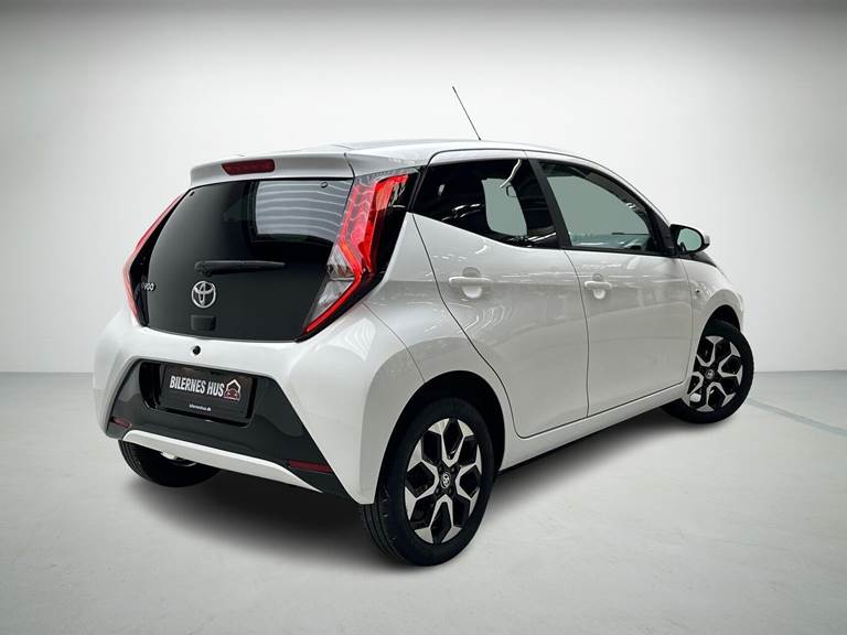 Toyota Aygo 1,0 VVT-I X-Press X-Shift 72HK 5d Aut.