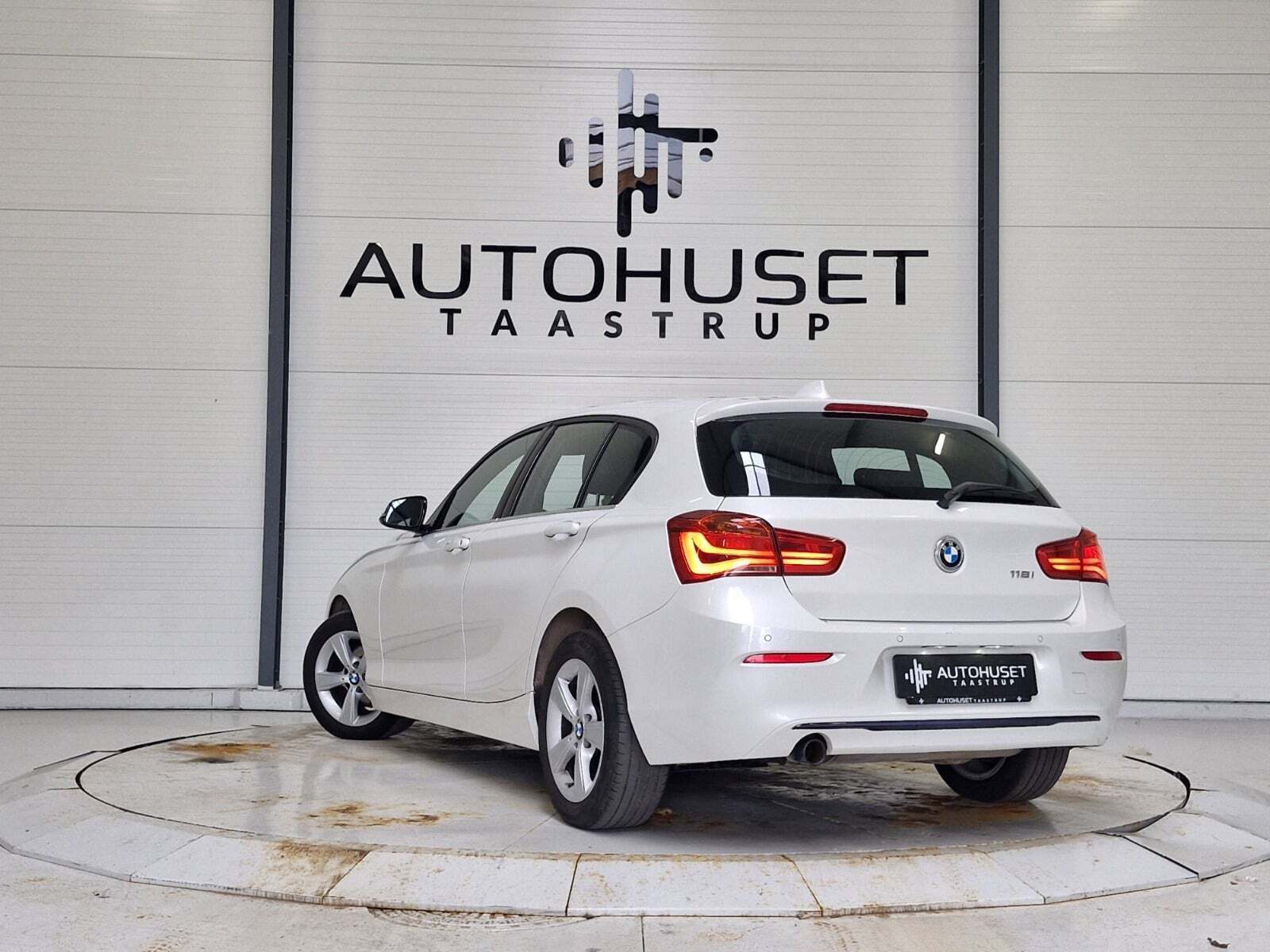 BMW 118i 1,5 Sport Line aut.