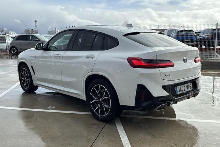 Sort BMW X5 fra 2024