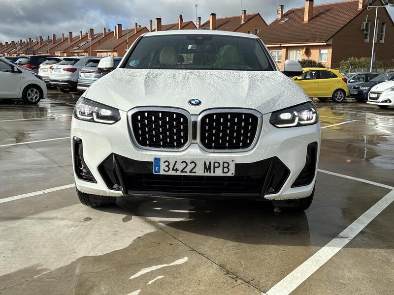 Sort BMW X5 fra 2024
