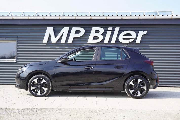 Sort Opel Corsa-e fra 2024
