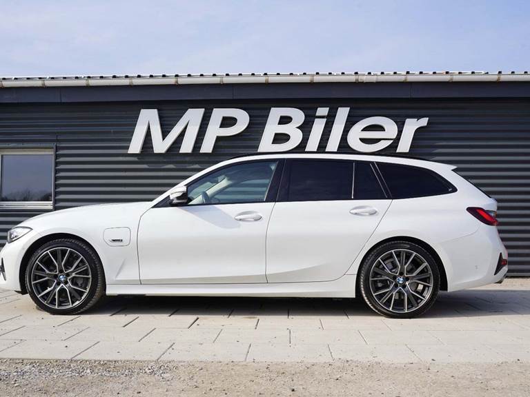 BMW 330e 2,0 Touring Sport Line aut.
