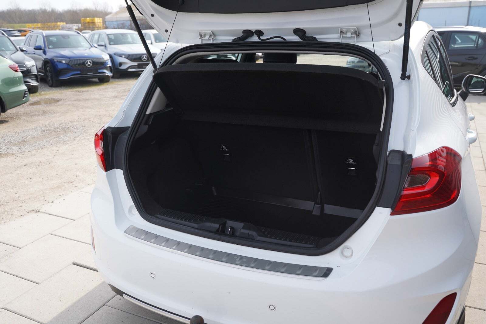 Hvid Ford Fiesta fra 2018