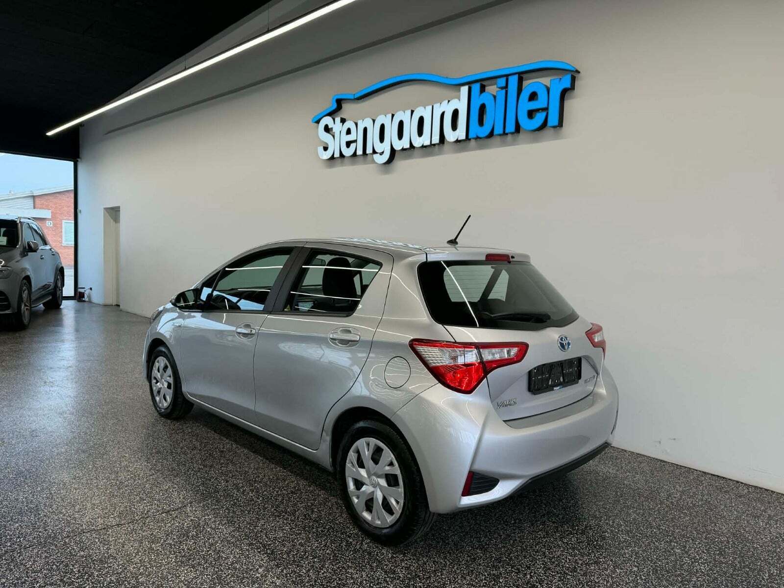 Toyota Yaris 1,5 Hybrid H2 e-CVT