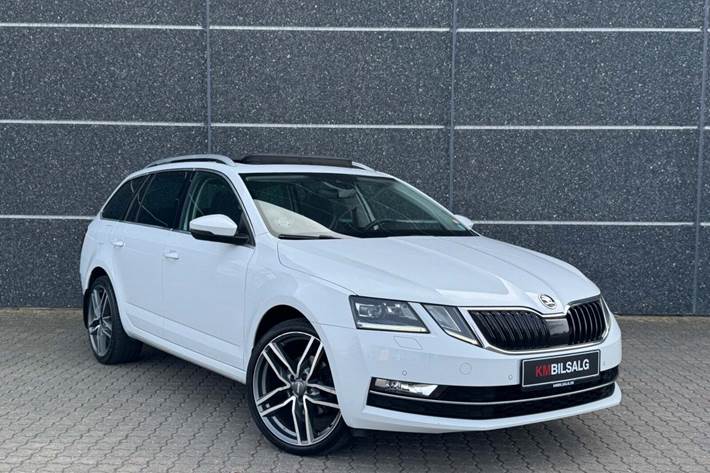Hvid Skoda Octavia fra 2018