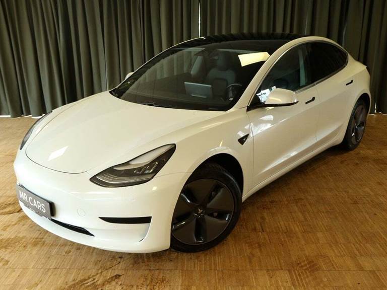 Tesla Model 3 Standard Range+ RWD