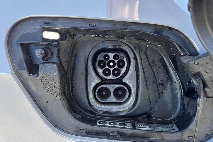 Grå Cupra Born fra 2022