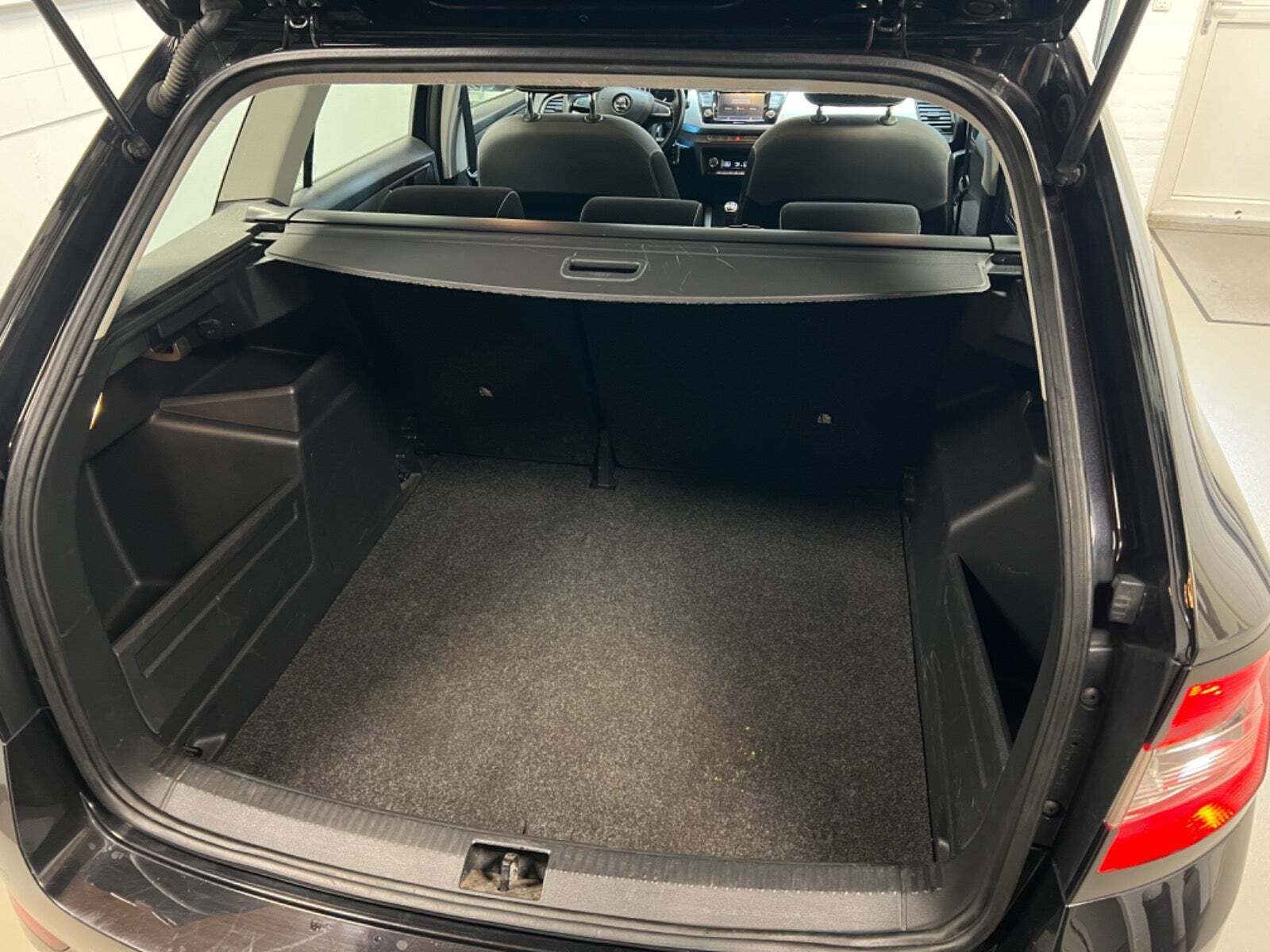 Sort Skoda Fabia fra 2019