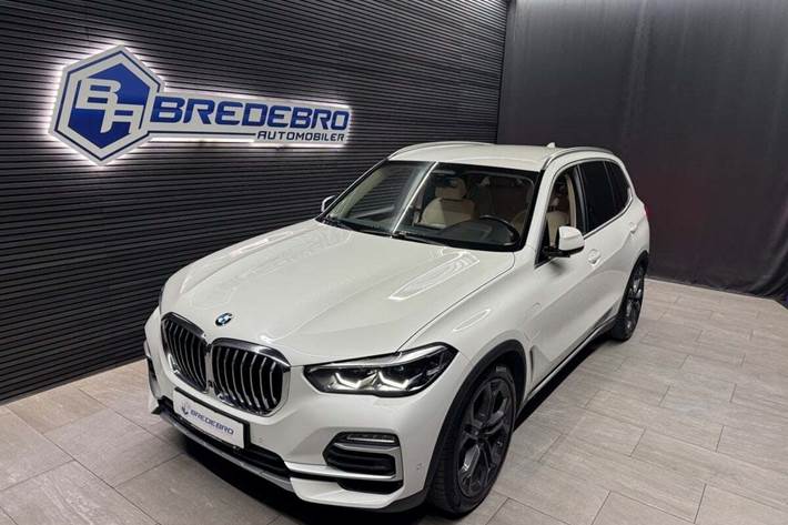 Hvid BMW X5 fra 2020