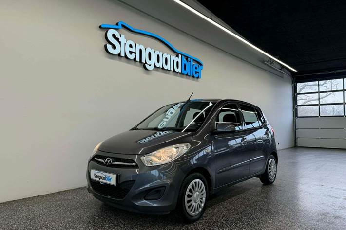 Grå Hyundai i10 fra 2011