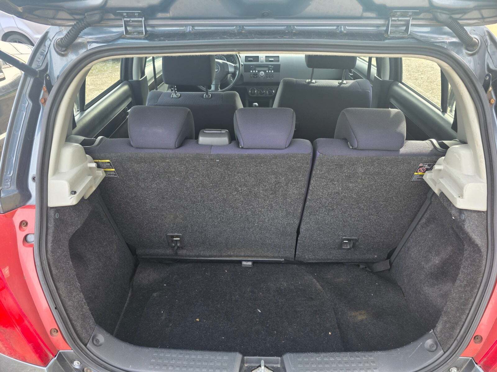 Gul Suzuki Swift fra 2006