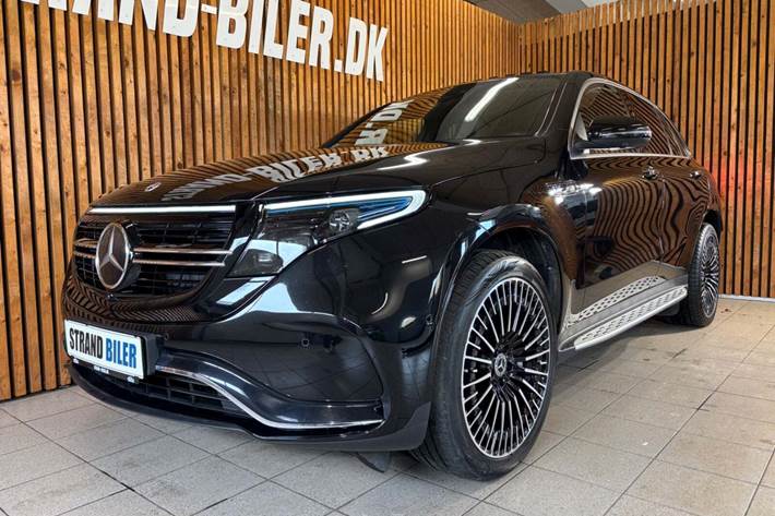 Sort Mercedes EQC400 fra 2023