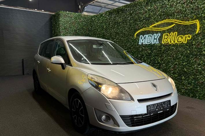 undefined Renault Grand Scenic III fra 2011