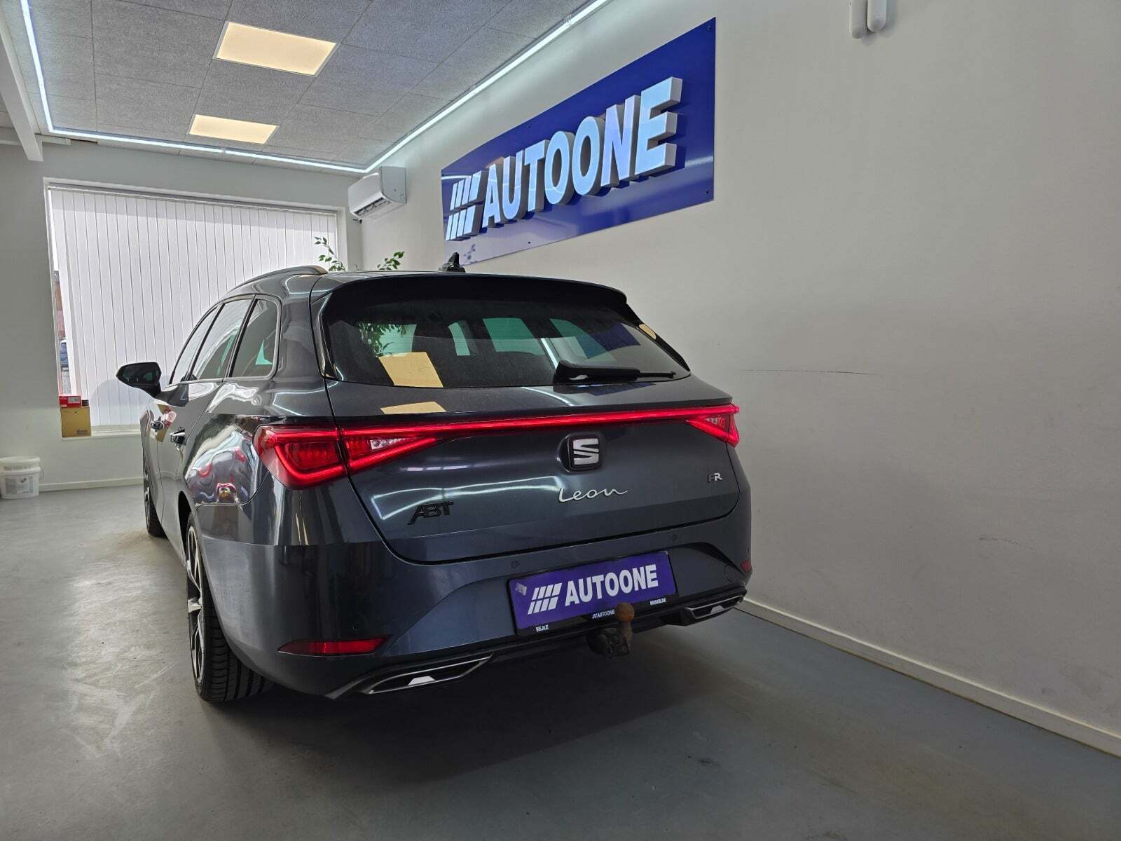 Grå Seat Leon fra 2020