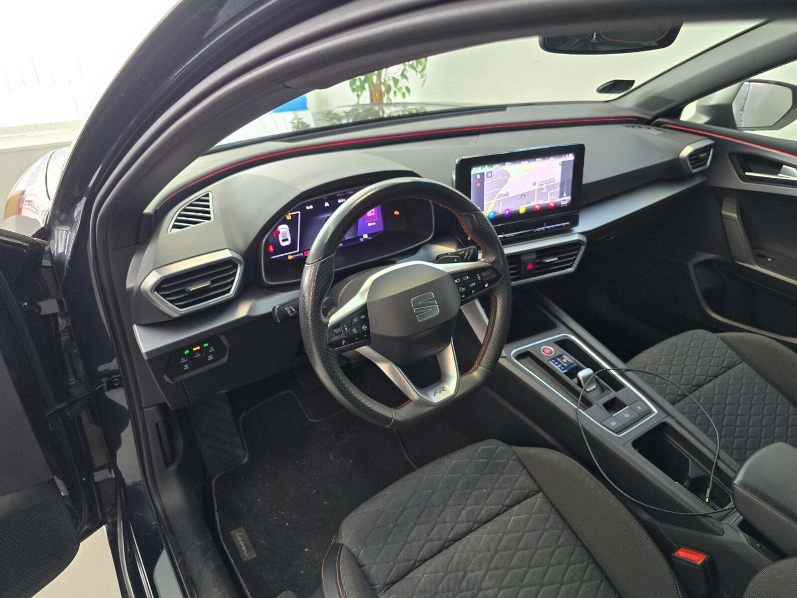 Grå Seat Leon fra 2020
