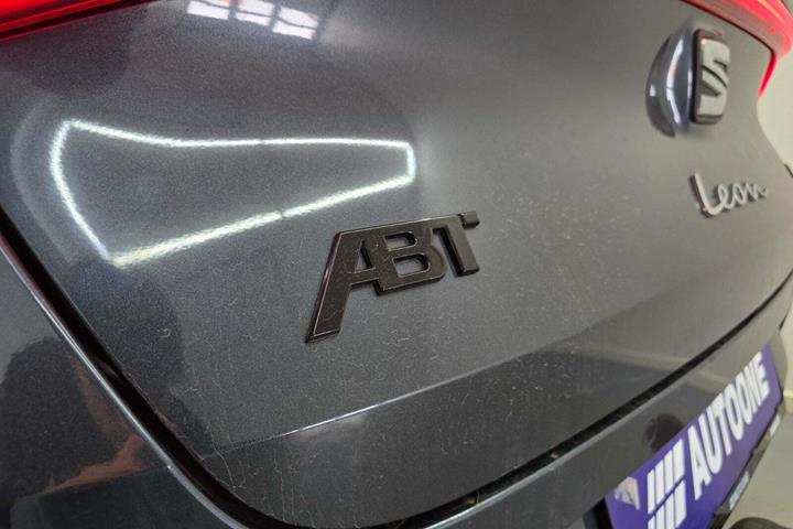 Grå Seat Leon fra 2020