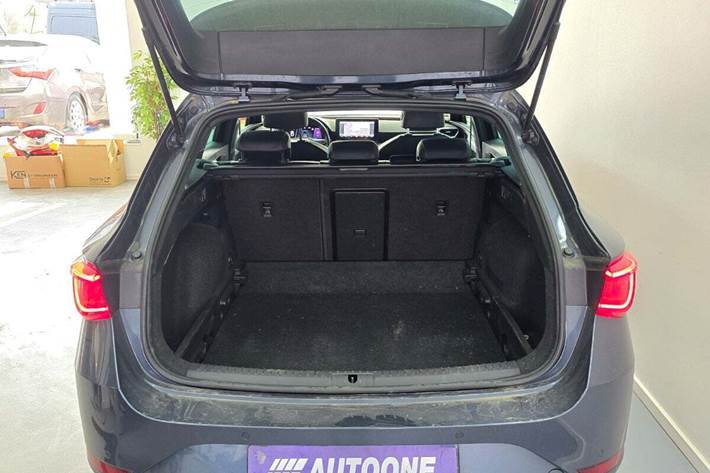 Grå Seat Leon fra 2020