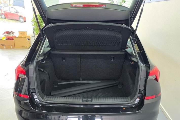 Sort Skoda Kamiq fra 2021