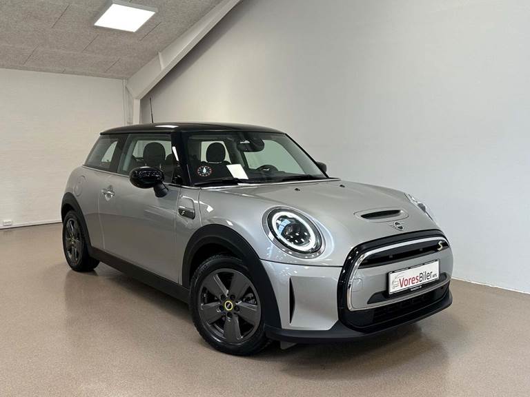 Mini Cooper SE Essential