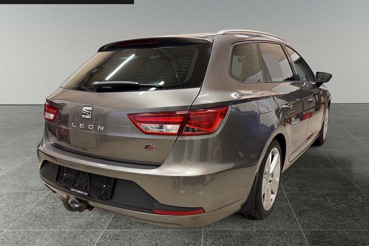 Grå Seat Leon fra 2014