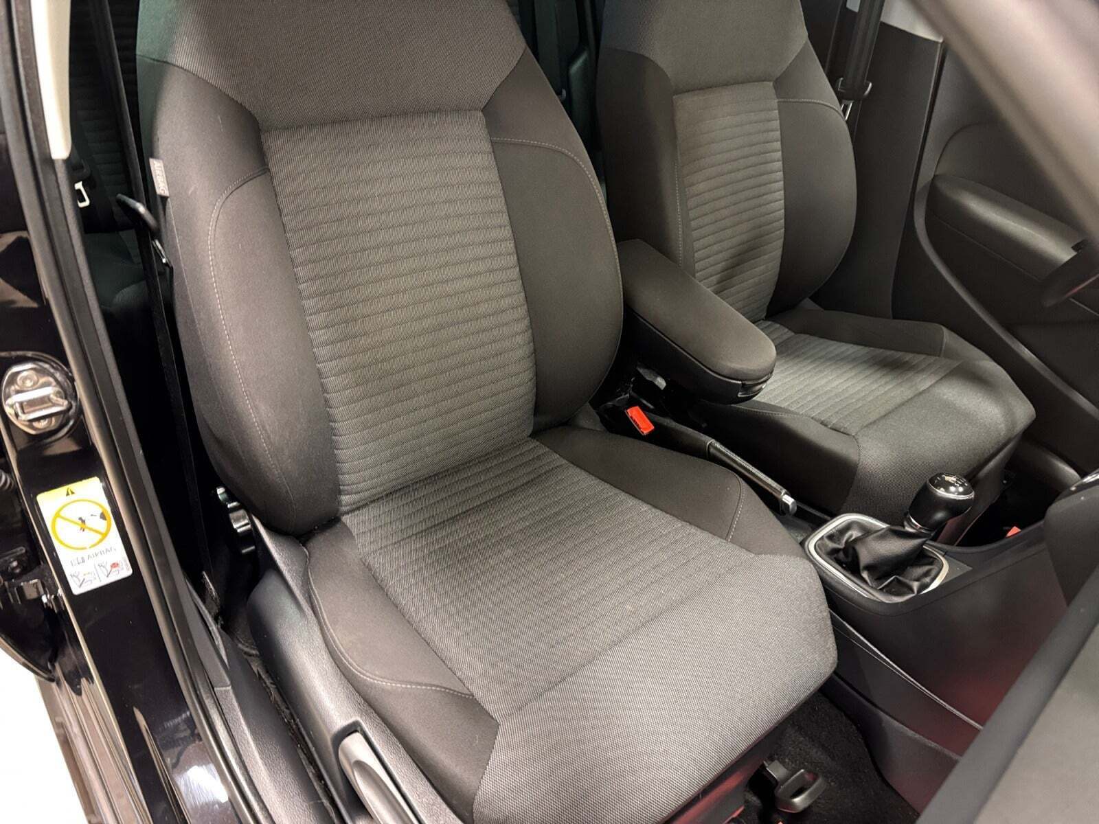 Sort VW Polo fra 2014