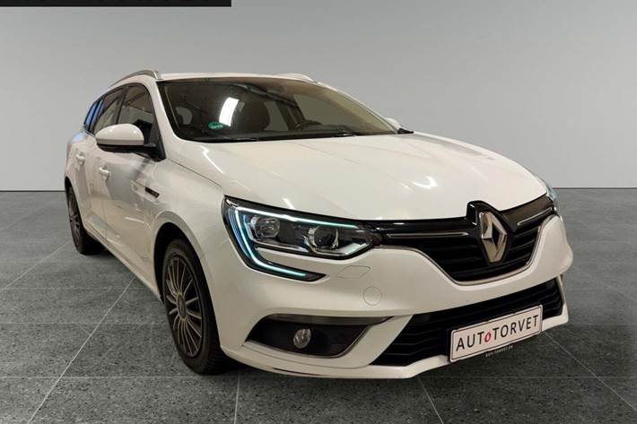 Hvid Renault Megane IV fra 2017
